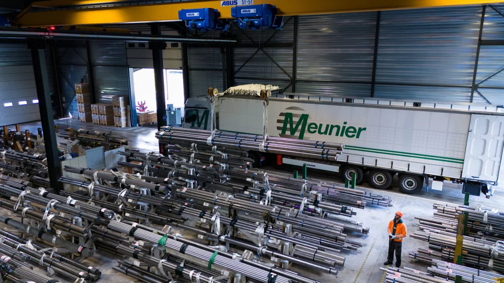 Chargement d'un camion Meunier